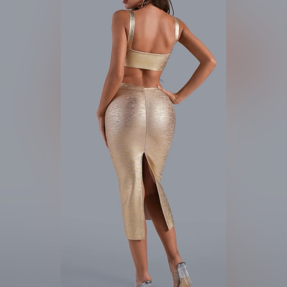 NWT Bella Barnett Kit Gold Metallic Cutout Dress - Picture 4 of 10